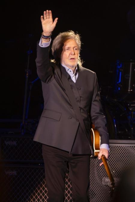 Paul McCartney durante apresentação em São Paulo em 2023