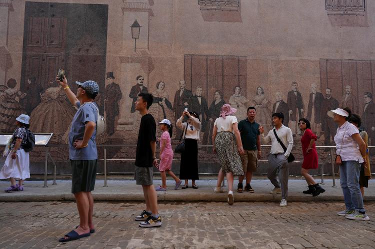 Turistas em Havana, Cuba