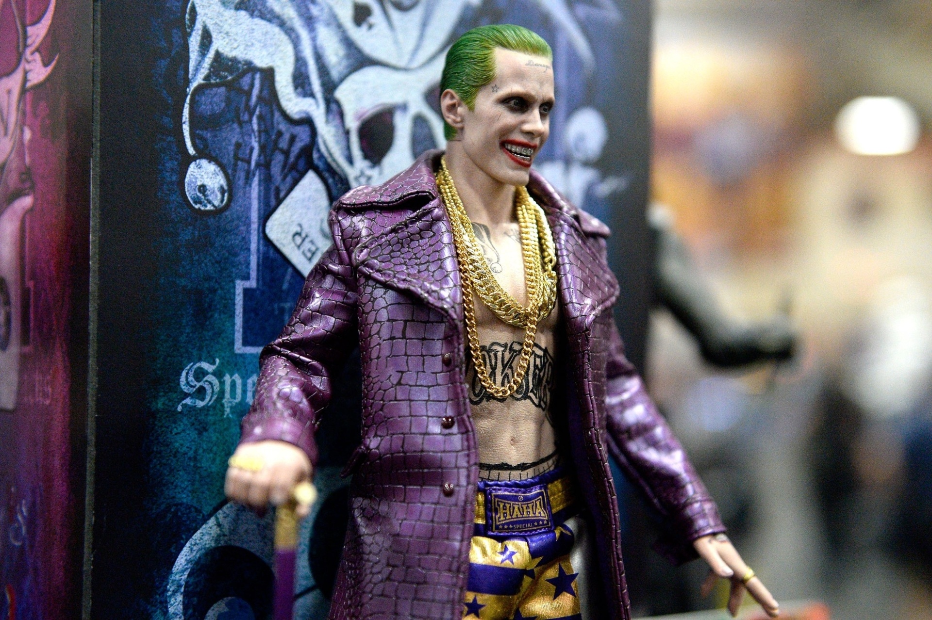 20.jul.2016 - Boneco do Coringa de "Esquadrão Suicida" é exibido na San Diego Comic-Con 2016 - Matt Cowan/Getty Images