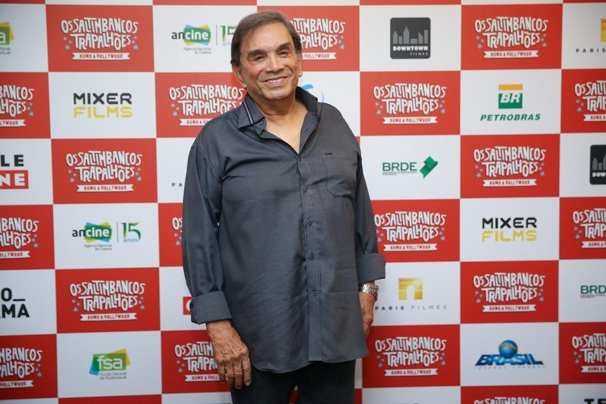 A pré-estreia do filme "Os Saltimbancos Trapalhões ? Rumo A Hollywood", este sábado, em São Paulo, reuniu Dedé Santana e Renato Aragão - Manuela Scarpa e Marcos Ribas/Brazil News