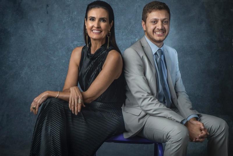 Fátima Bernardes será madrinha de Willian Cortopassi no "Caldeirão do Huck" onde ele recebe homenagem por sua atuação na área de pesquisa científica - Raquel Cunha/Globo