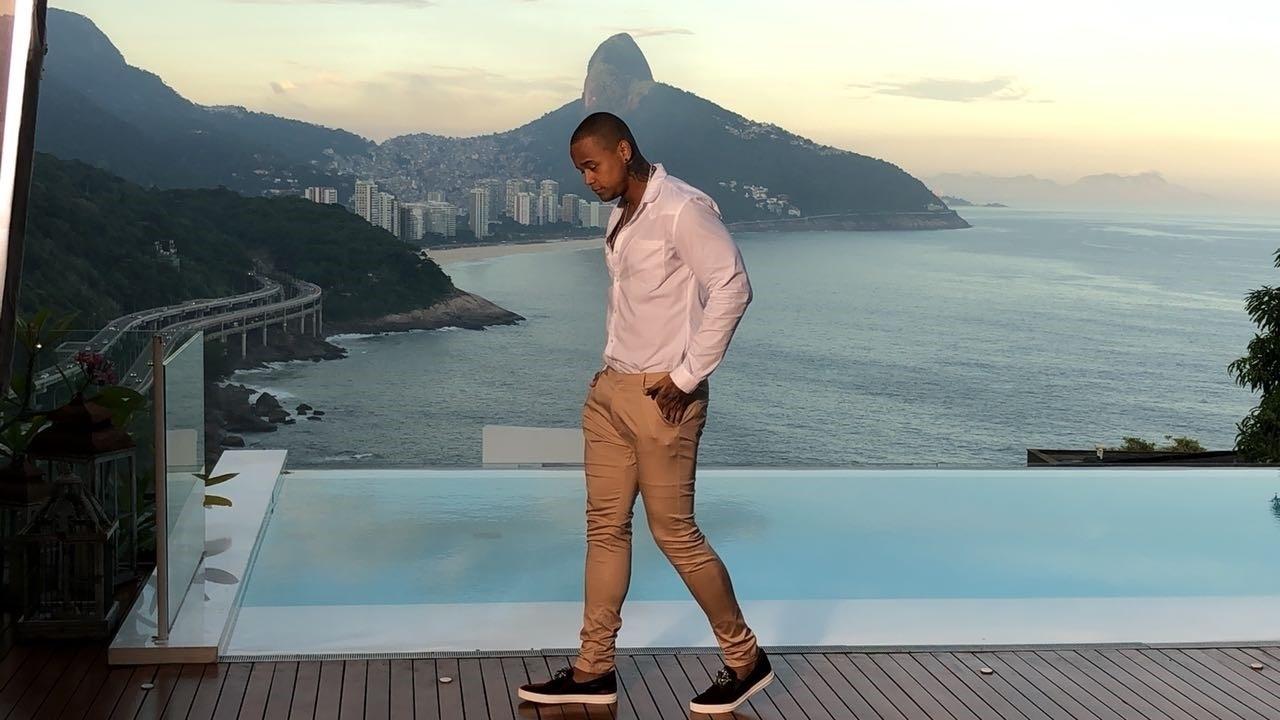 Léo Santana grava videoclipe de "10 Beijos de Rua" no Rio de Janeiro - Divulgação