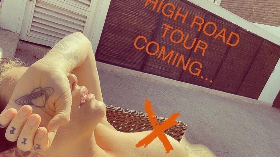 Kesha faz topless - Reprodução/Instagram