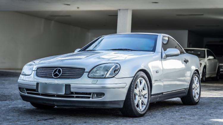 SLK 230 1998 é um dos dois carros que ficarão no acervo da apresentadora, que morreu em setembro de 2012 - Simon Plestenjak/UOL - Simon Plestenjak/UOL