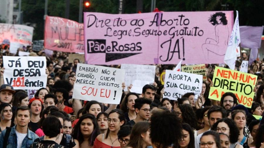 Protesto ocorrido em 2017 em São Paulo pela legalização do aborto - NurPhoto/NurPhoto via Getty Images