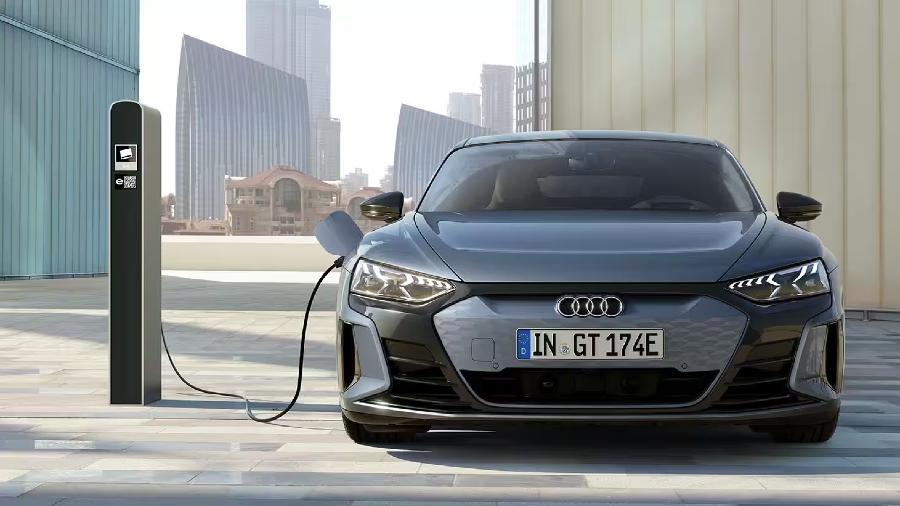 Audi e-tron GT Audi e-tron GT
