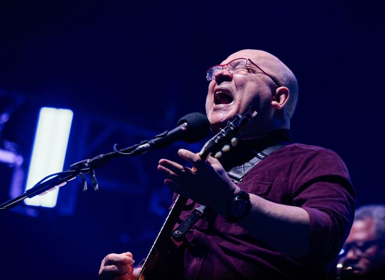 Herbert Vianna durante show dos Paralamas do Sucesso no Coala Festival 2024