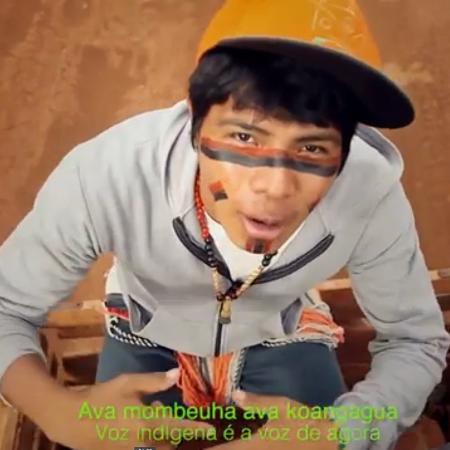 Imagem do clipe da música "Koangagua"", do grupo indígena de rap Brô MC"s - Reprodução