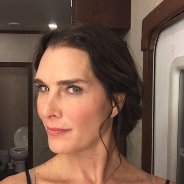 Famosas com sobrancelhas naturais - Brooke Shields - Reprodução/Instagram