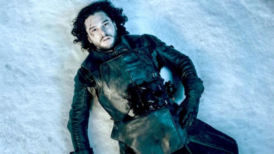 Jon Snow é esfaqueado até a morte em cena da quinta temporada de "Game of Thrones" - Divulgação/HBO 