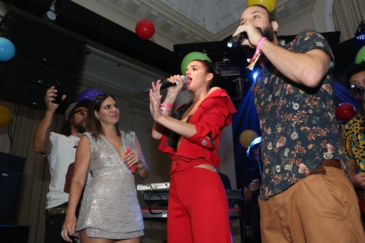 Bruna Marquezine vai à festa de Carol Sampaio no Rio - Divulgação/Reginaldo Costa Teixeira