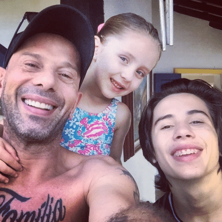 Rafael Ilha com os filhos, Laura e Kauan - Reprodução/Instagram