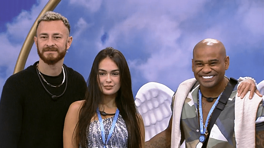 BBB 23: Fred, Larissa e Cezar em foto do Almoço do Anjo - Reprodução/Globo