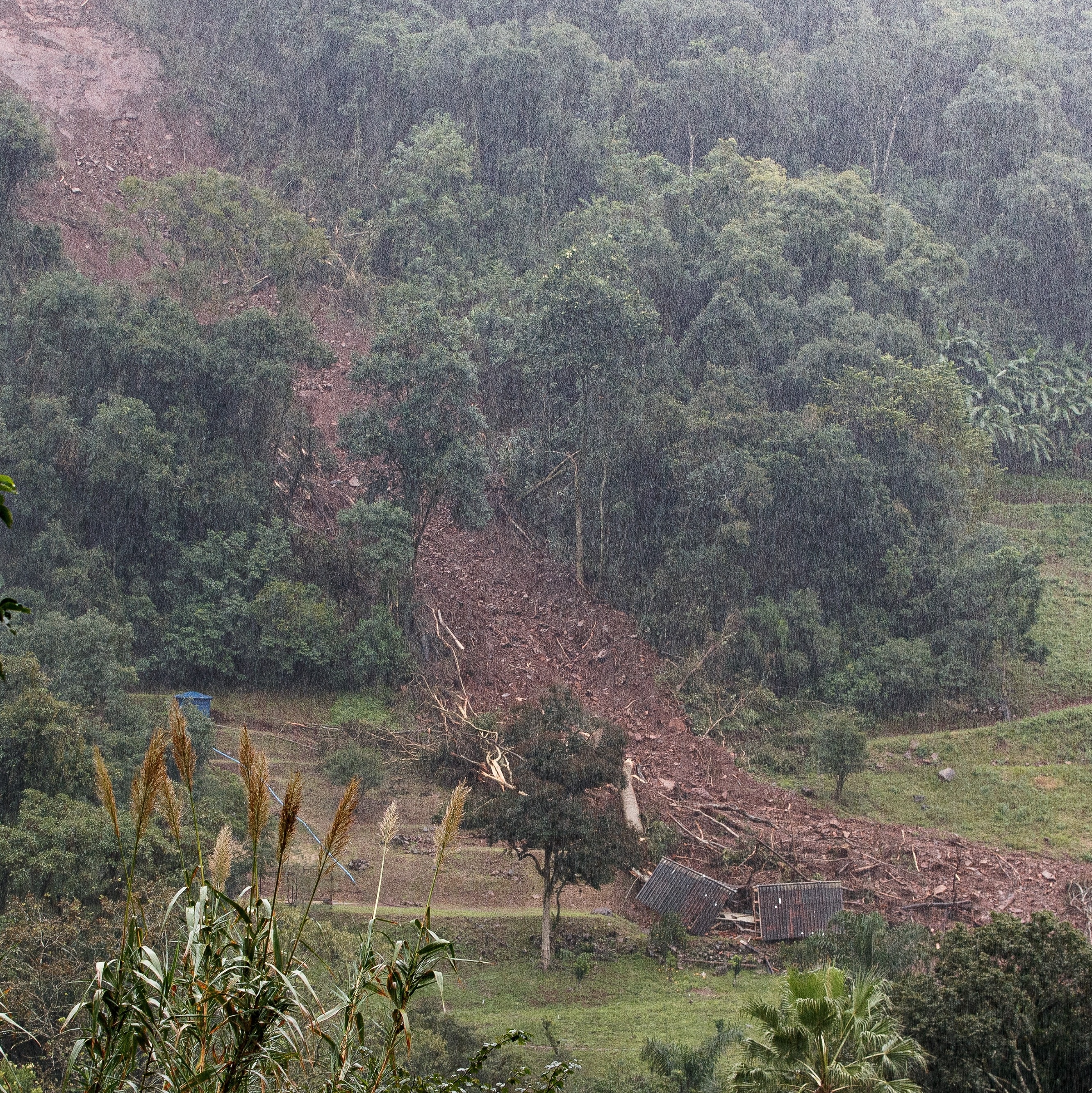 Chuvas no RS podem ter relação com tremor de terra em Caxias do Sul