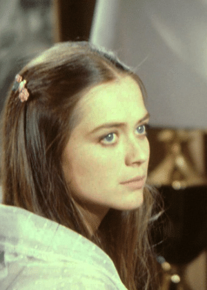 Cristina foi a Santinha na primeira versão de "Paraíso", exibida em 1982 - Tv Globo - Tv Globo