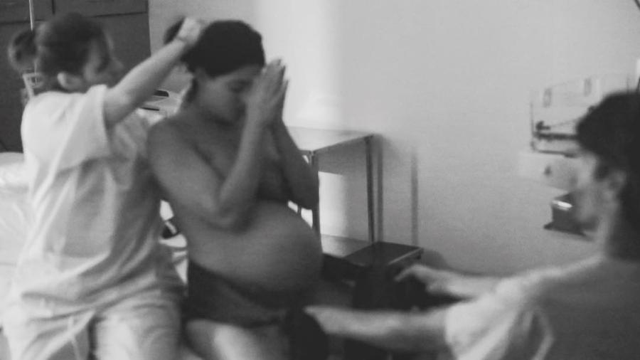 Carol Castro compartilha foto do nascimento da filha, Nina - Reprodução/Instagram/CarolCastro