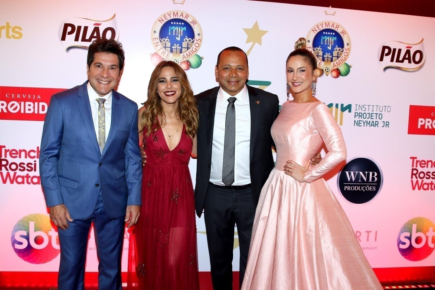 Daniel, Wanessa, Neymar pai e Claudia Leitte prestigiam evento do Instituto Neymar Jr. em São Paulo. Claudinha é bem próxima do jogador - Ag.News