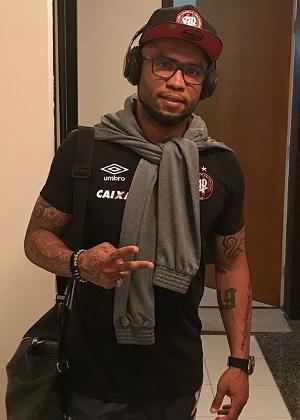 Carlos Alberto Atlético-PR - Reprodução/Instagram - Reprodução/Instagram