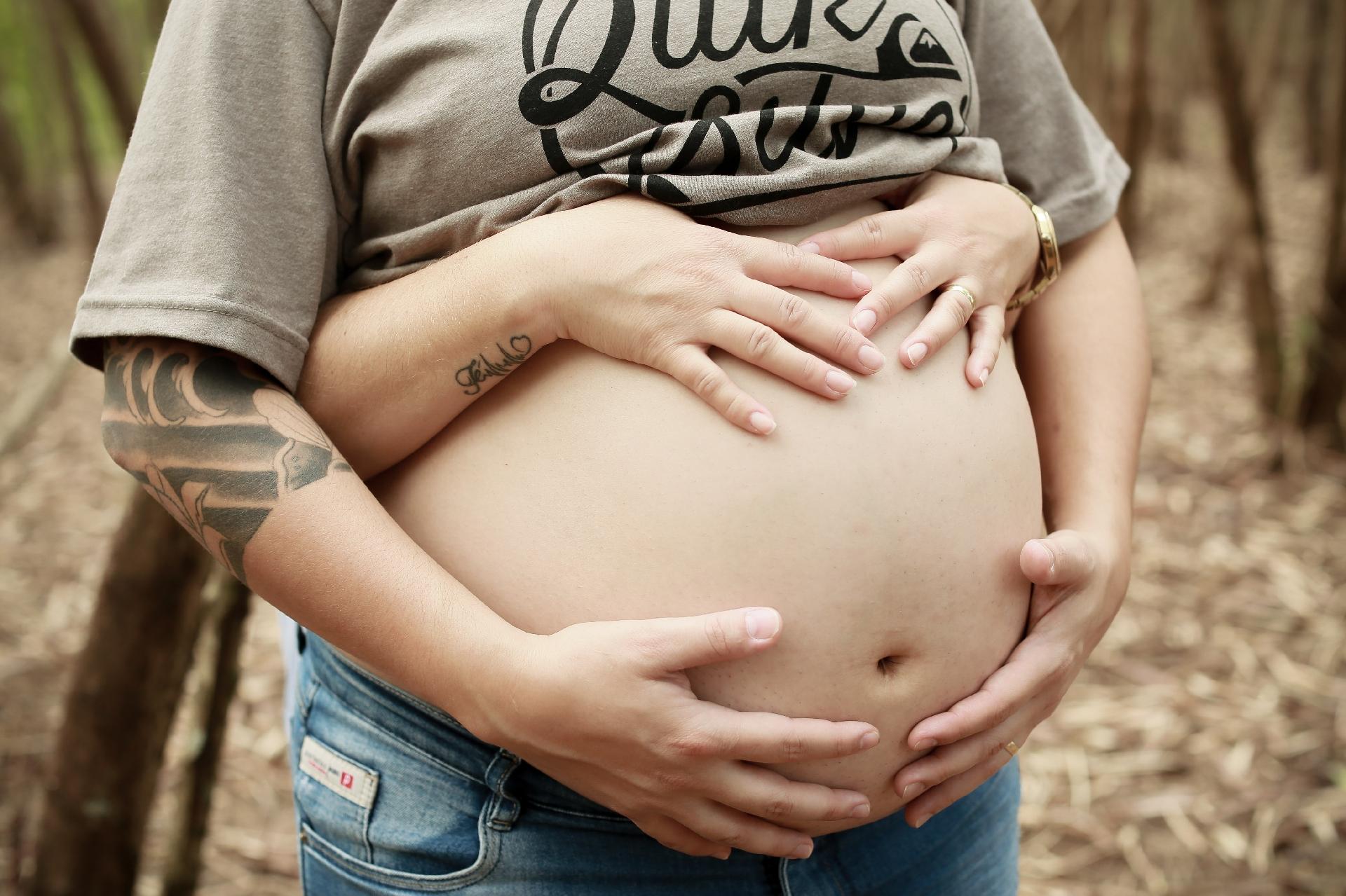 Ele está no oitavo mês da gestação - Iwi Onodera/UOL
