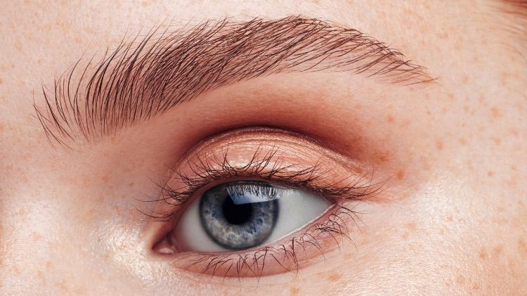 Sobrancelha - iStock - iStock