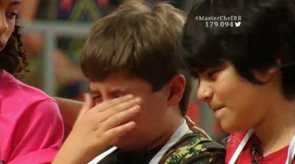 Matheus chora eliminação de Augusto e Luiza - Reprodução/Band