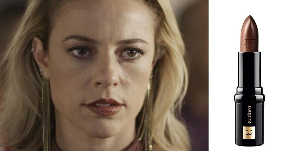 Batom da personagem de Paolla Oliveira é o mais pedido - Montagem/Divulgação/TV Globo