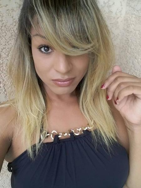 Desconhecidos enviam mensagens com teor sexual para Bruna - Reprodução/ Facebook - Reprodução/ Facebook