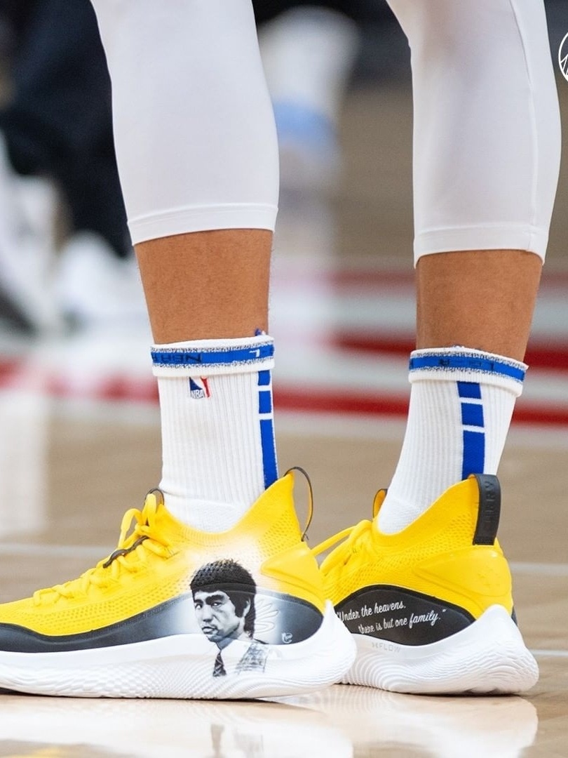 Карри 8. Stephen Curry 8 кроссовки. В under Armour Curry 8 белые. Under Armour Curry flow8 белые. Steph Curry`s Shoes.