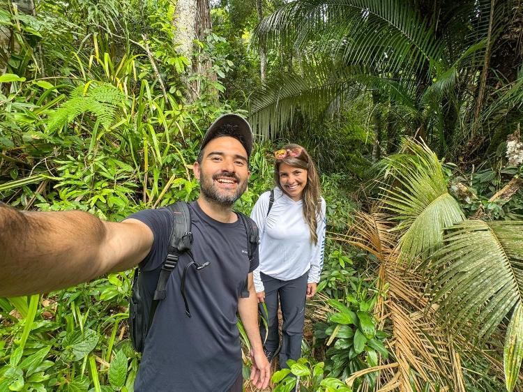 Pausa para uma foto na trila Pausa para uma foto na trila