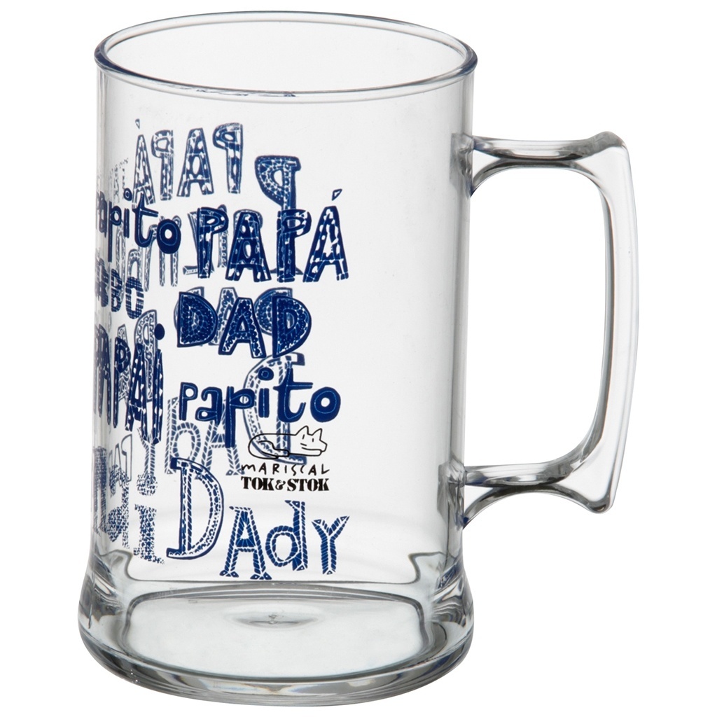Para celebrar o dia dos pais, a Tok&Stok (www.tokstok.com.br) lançou a coleção Pai é Pai, assinada pelo designer espanhol Javier Mariscal. Com referências à mistura de raças, cores e culturas do Brasil, é composta por itens como essa caneca de chope vendida por R$ 19,90 (a unidade) - Valor válido para as lojas de São Paulo - Divulgação