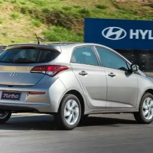 Carros na Web, Hyundai HB20 Comfort Plus 1.0 Turbo 2017