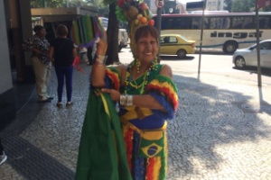 "Ela está viva lá em cima com o Chacrinha", disse fã de Elke - Ana Paula Bazolli - Ana Paula Bazolli