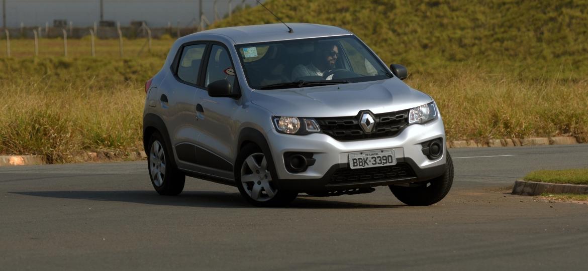 Kwid é único modelo disponível na loja online da Renault por enquanto - Murilo Góes/UOL
