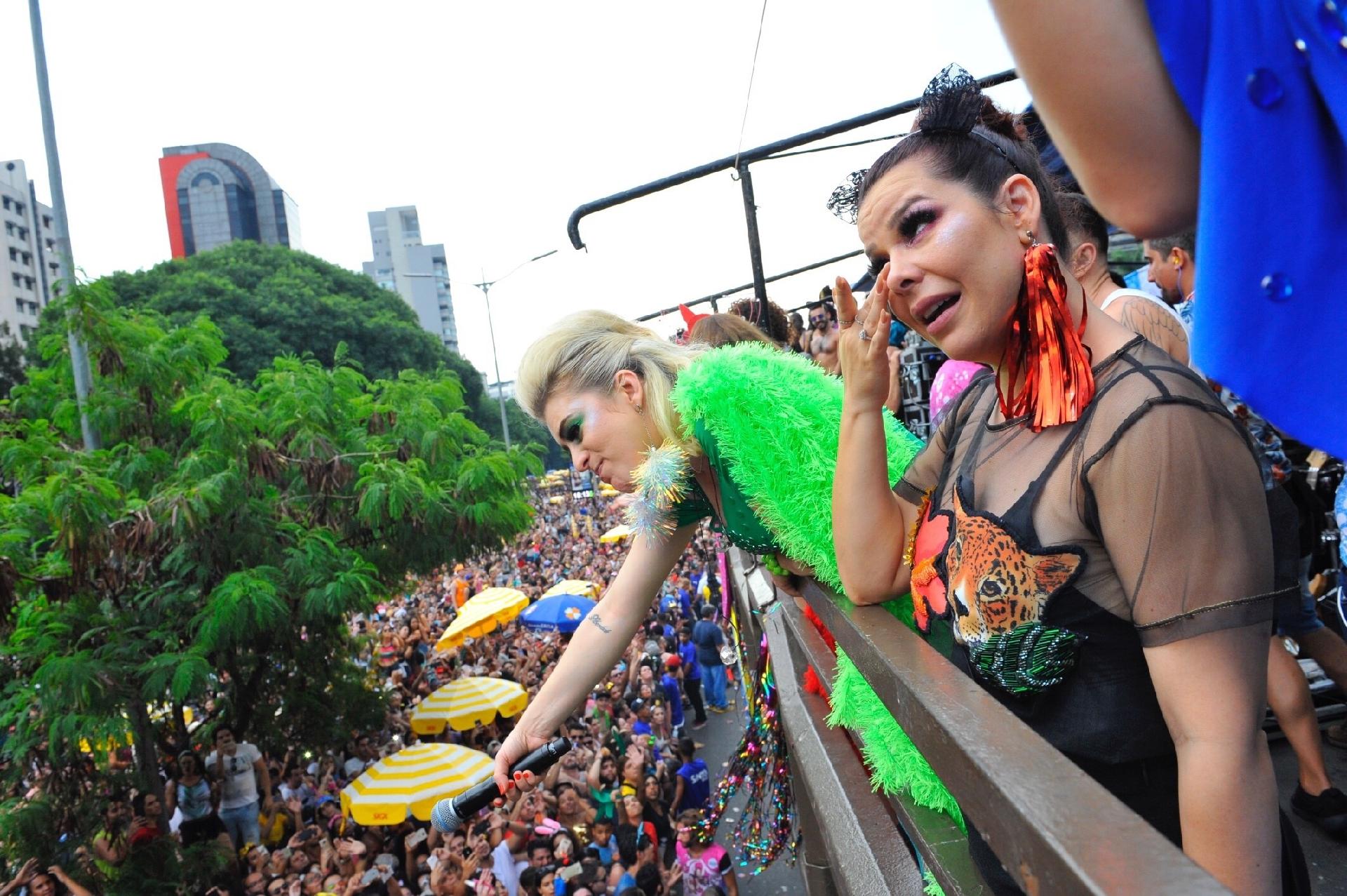 Lotado, bloco Chá do Rouge arrebata fãs e foliões em São Paulo - Samuel Chaves/Brazil News