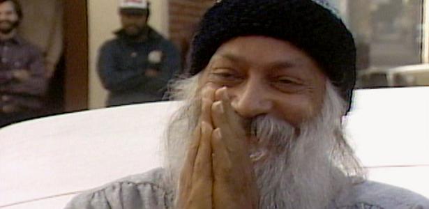 Bhagwan Rajneesh, o Osho, em cena da série "Wild Wild Country" - Divulgação / Netflix - Divulgação / Netflix