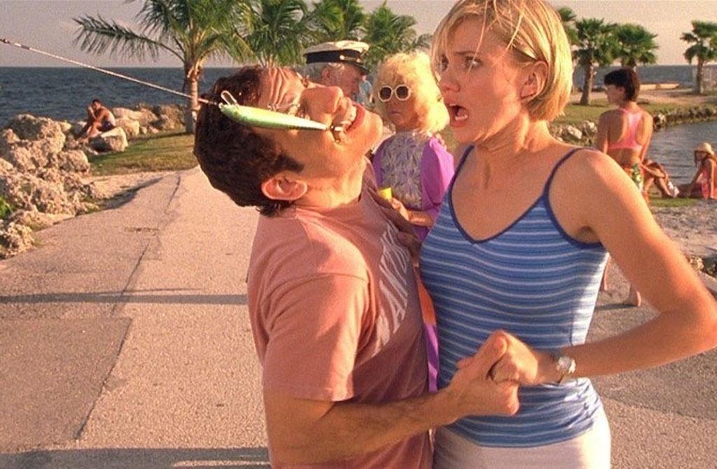 Cameron Diaz e Ben Stiller em cena de "Quem Vai Ficar com Mary?" (1998) - Divulgação