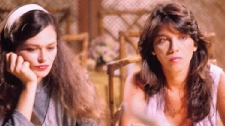 Em "Vale Tudo" (1988), o casal Laís e Cecília teve diálogos censurados - Divulgação - Divulgação