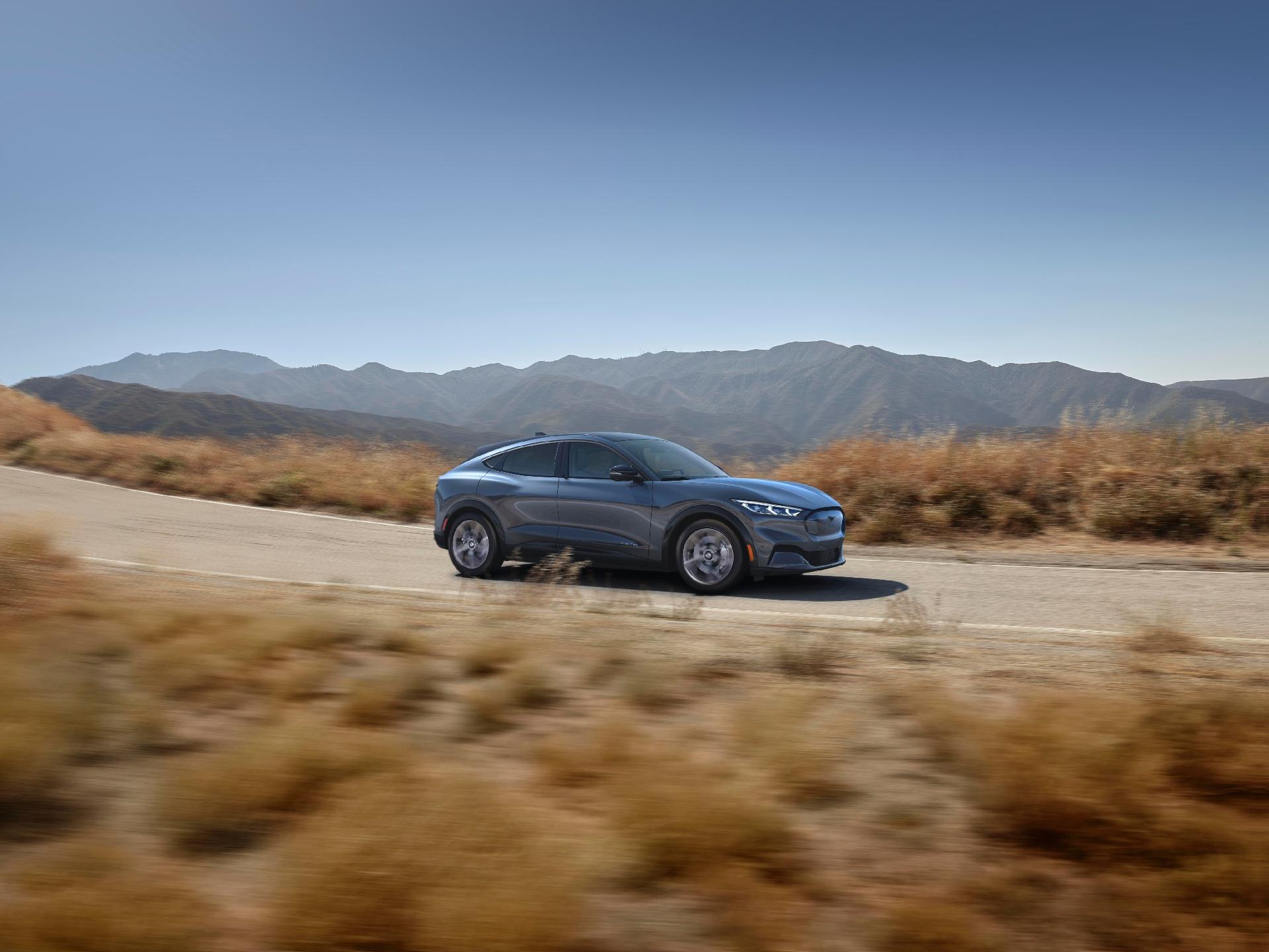 Ford Mustang Mach-E - Divulgação