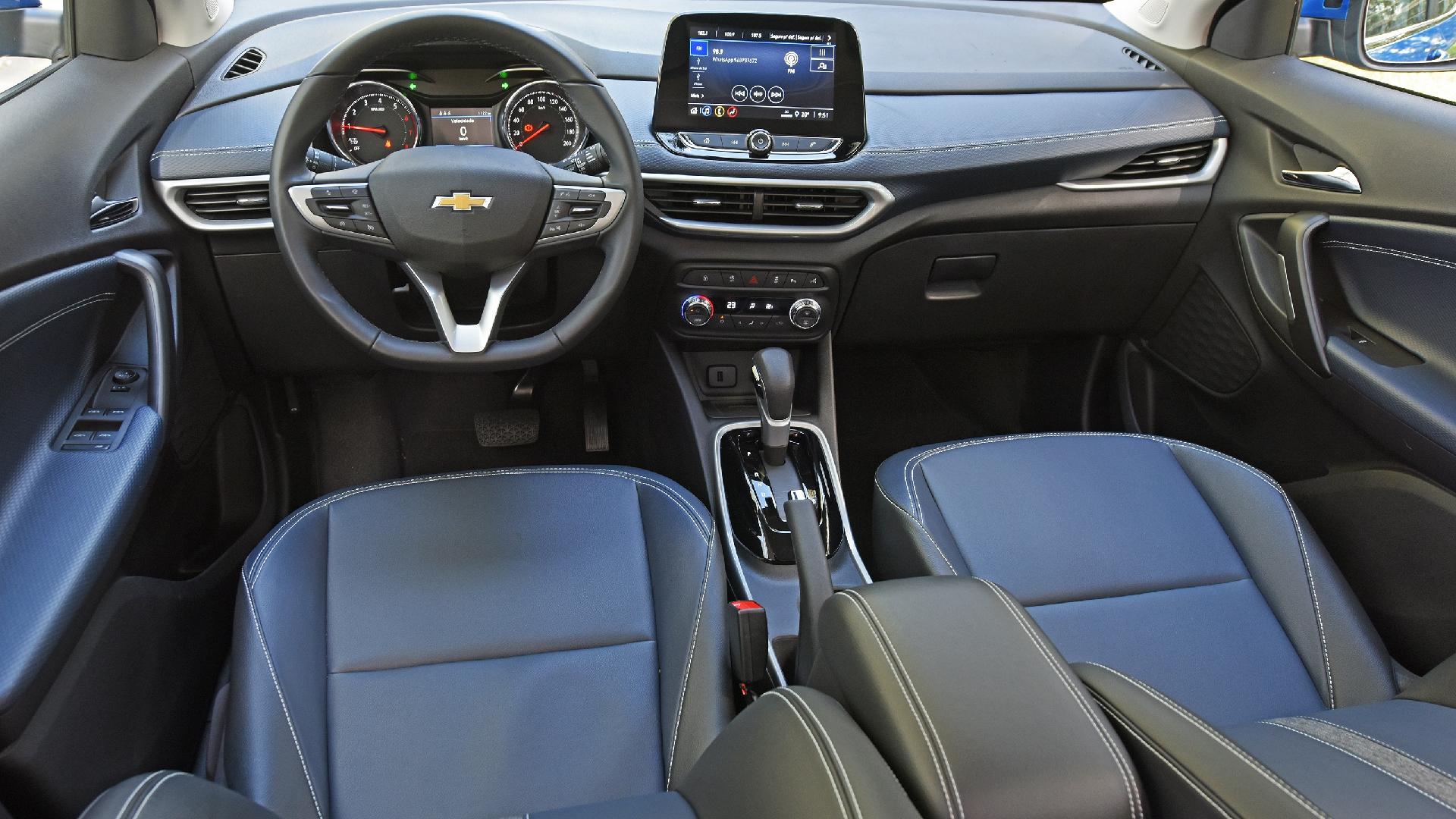 TCross x Tracker após provocações, qual é o melhor entre esses SUVs?