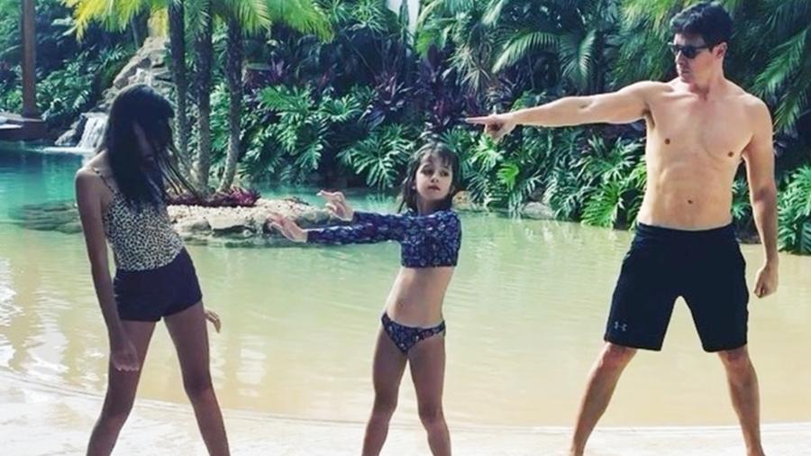 Rodrigo Faro dança com as filhas - Reprodução/Instagram