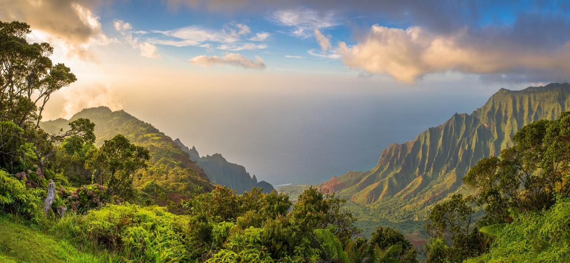 Ilha de Kauai, no Havaí, abriga várias paisagens que serviram de cenário para os filmes de Jurassic Park - Getty Images