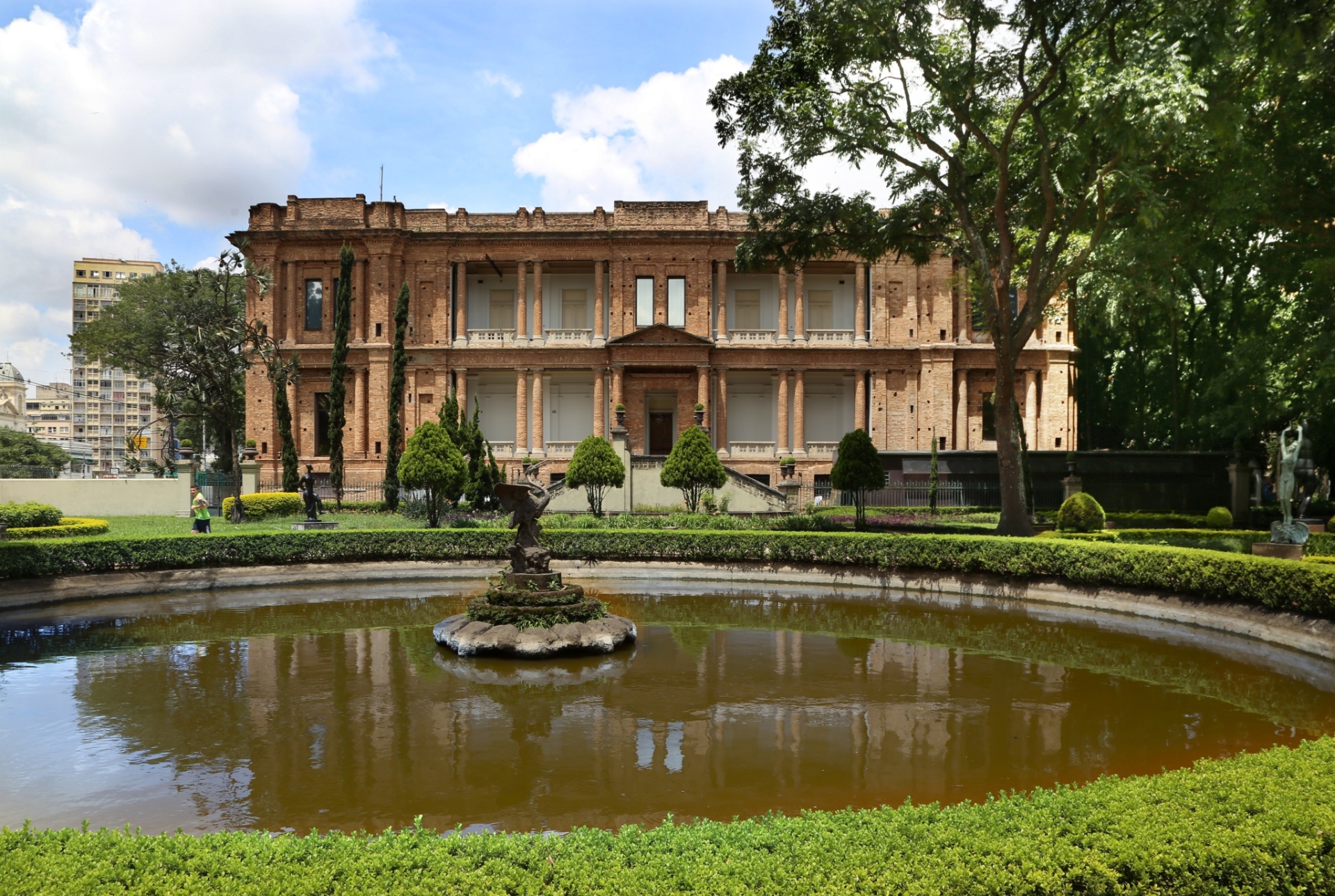 Fachada da Pinacoteca de São Paulo - Mariana Orsi/Click a Pé