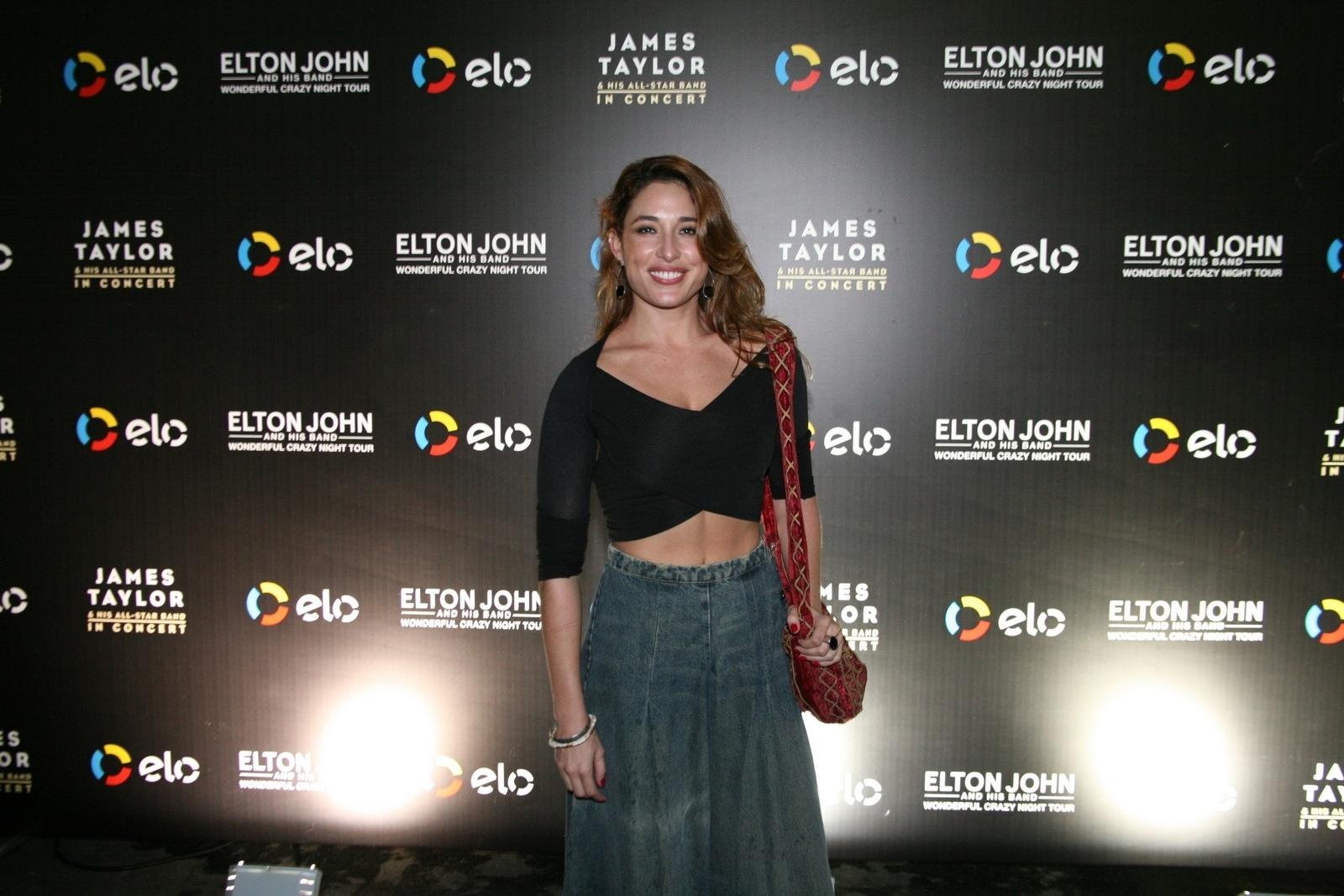A atriz Gisele Itié comparece ao show de Elton John no Rio; o cantor se apresentará em mais duas: São Paulo e Porto Alegre - RT Fotografia/CS Eventos