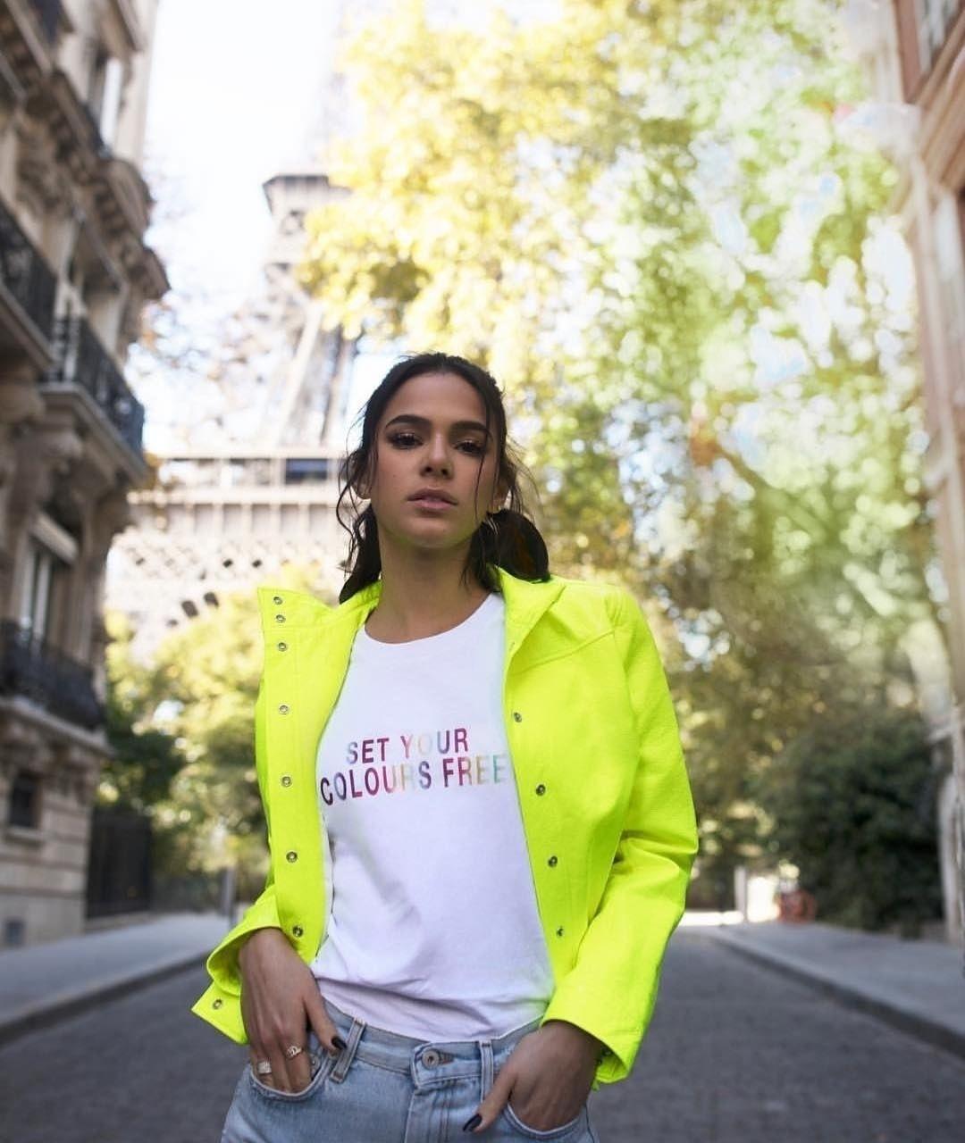 Neon verde é a nova cor favorita entre os looks das famosas; inspire-se - Reprodução/Instagram