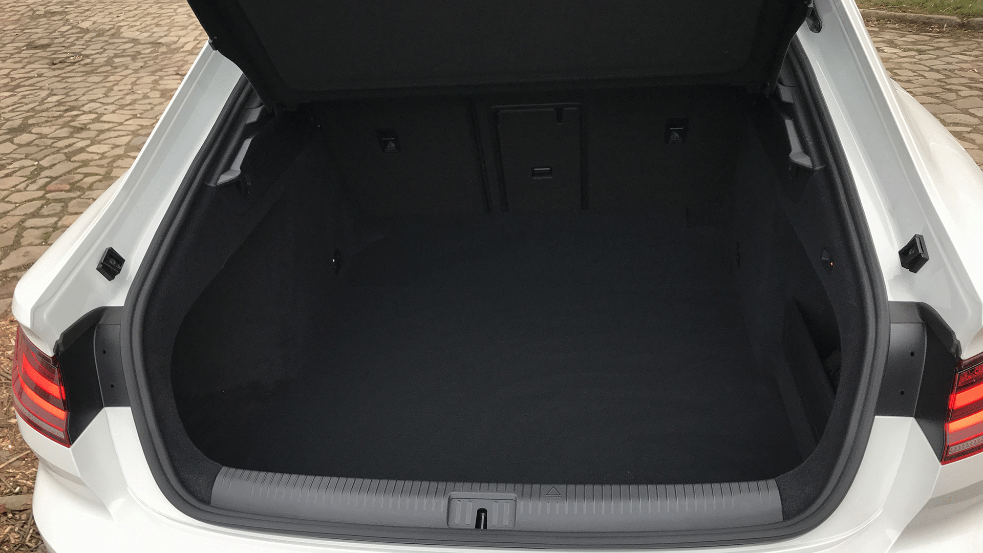 Volkswagen Arteon RLine - Ricardo Ribeiro/UOL