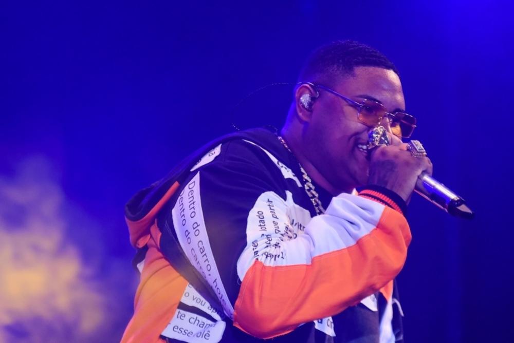 Kevin O Chris foi um dos destaques da noite, com hits como Ela é do Tipo - Leo Franco / Agnews