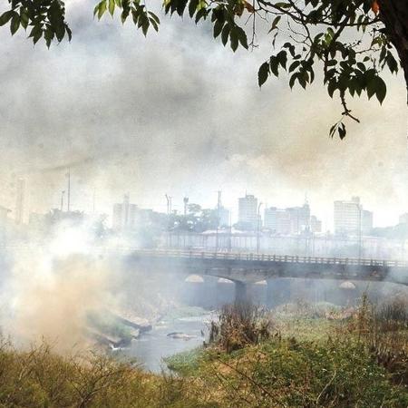 Manaus com fumaça das queimadas - Euzivaldo Queiroz/A Crítica