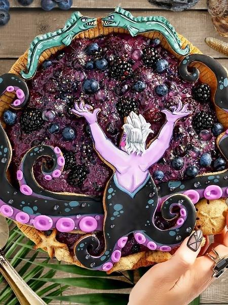 A vilã Ursula, de A Pequena Sereia, em torta - Reprodução Instagram