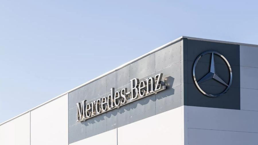Fábrica da Mercedes-Benz na Alemanha Fábrica da Mercedes-Benz na Alemanha