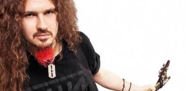 O guitarrista Dimebag Darrell, que tocou no Pantera e Damageplan - Reprodução - Reprodução